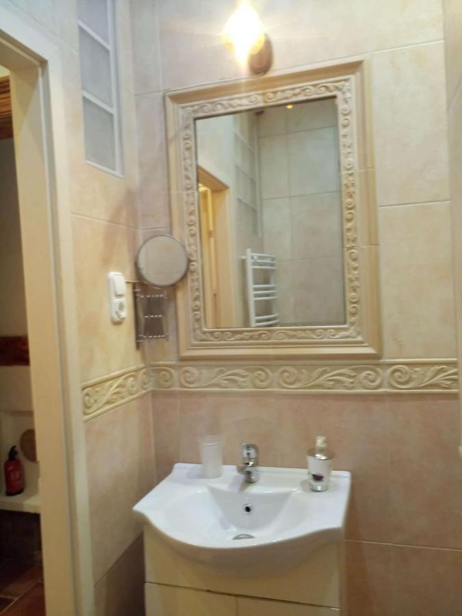 Rustic Apartman In The Jewish Quarter Budapest Extérieur photo